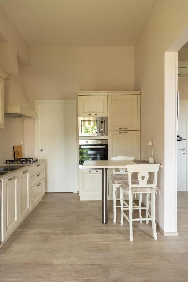 Modern Apartments In The Heart Of Флоренция Экстерьер фото